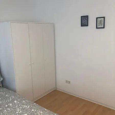 Apartments Kaiserslautern Гостевой дом *