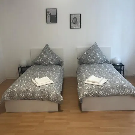 Apartments Kaiserslautern Гостевой дом *