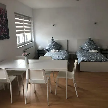 Apartments Kaiserslautern * Кайзерслаутерн